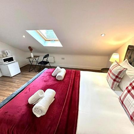Hounslow Suites - Tw3 Luaran gambar