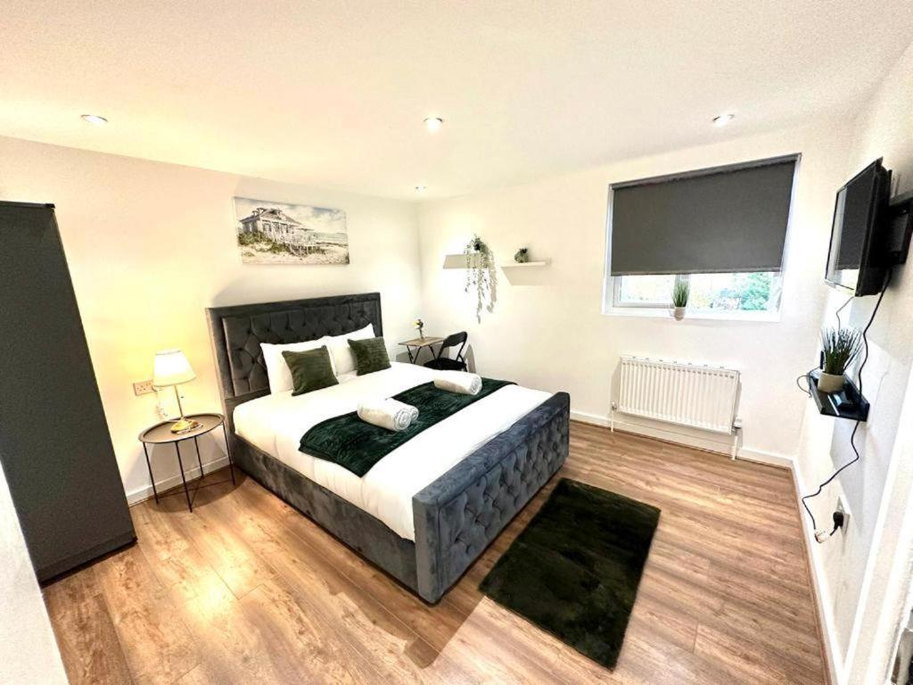 Hounslow Suites - Tw3 Luaran gambar